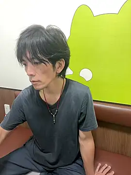 Snapshot of Katakuriko-Denpun chatting on August 2026 10:06:01 AM Katakuriko-Denpun online show from August 2026 10:06:01 AM