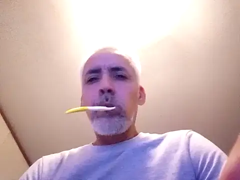 Xoc8  online show from February 2025 07:49:01 PM