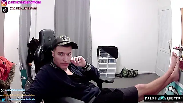 PKrisztian online show from December 2025 10:06:01 PM