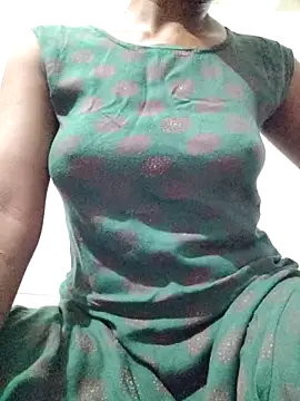 rituporna2004 online show from October 2025 01:37:01 AM