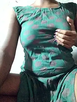 rituporna2004 online show from October 2025 01:59:02 PM