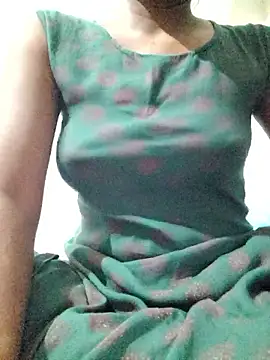 rituporna2004 online show from January 2026 02:49:01 AM