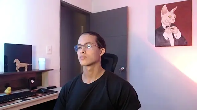 Snapshot of alejo_x3 chatting on January 2025 02:19:01 AM alejo x3 online show from January 2025 02:19:01 AM