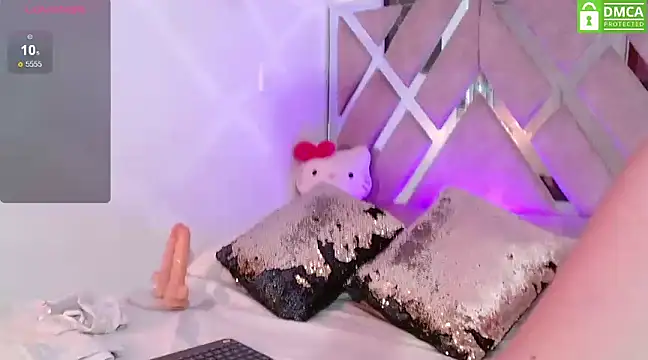 LauryMoons online show from February 2025 10:48:02 PM