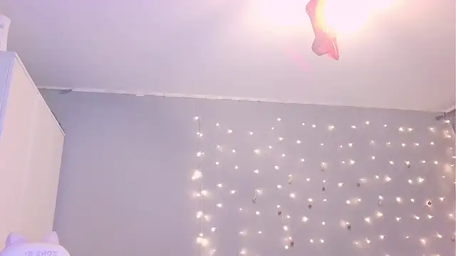 Snapshot of og_maddison chatting on December 2024 05:15:01 AM og maddison online show from December 2024 05:15:01 AM