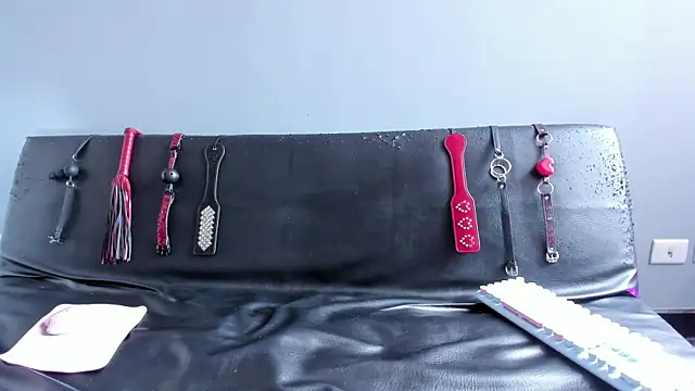 K Intraven0us online show from February 2025 07:09:01 PM