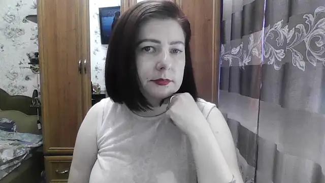 SophieNightAh online show from September 2025 11:20:02 AM