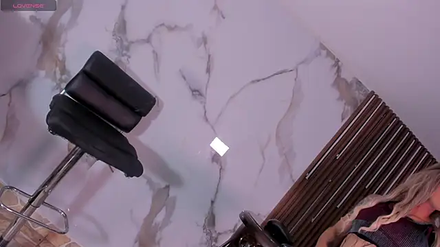 MissIvanna online show from December 2024 06:17:02 AM