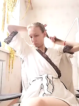 CatFerae online show from February 2025 10:04:01 AM