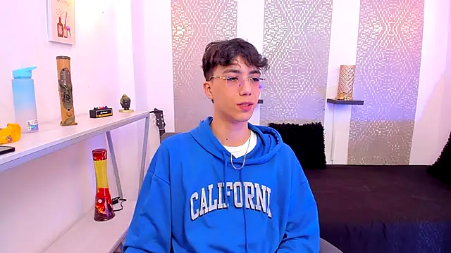 Nikolay Gregori online show from November 2025 04:22:02 AM