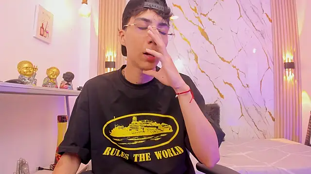 Nikolay Gregori online show from February 2026 04:44:01 AM