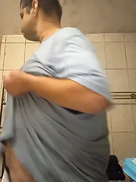 Miguel16i online show from November 2025 08:45:01 AM