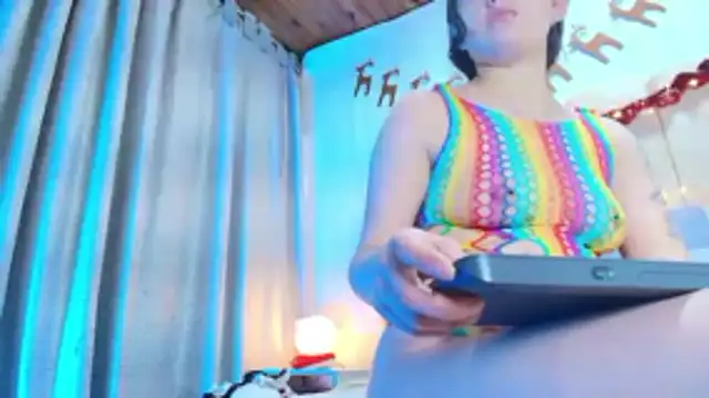 Eda Bonne online show from December 2025 12:33:02 PM