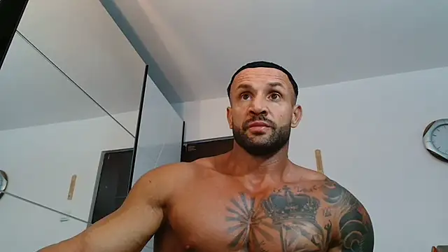 Snapshot of Magnificmuscles89 chatting on June 2026 10:31:01 PM Magnificmuscles89 online show from June 2026 10:31:01 PM