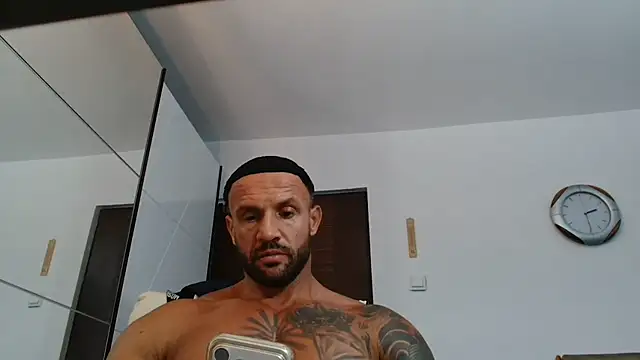 Snapshot of Magnificmuscles89 chatting on June 2026 11:38:01 AM Magnificmuscles89 online show from June 2026 11:38:01 AM