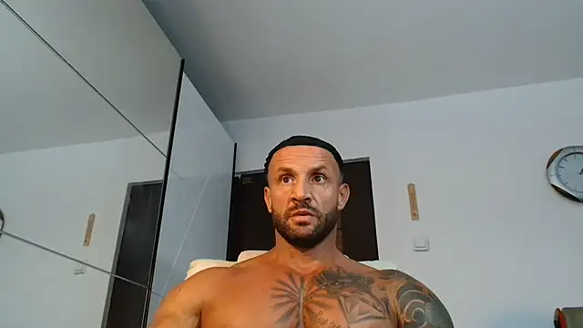 Snapshot of Magnificmuscles89 chatting on July 2026 10:27:02 PM Magnificmuscles89 online show from July 2026 10:27:02 PM