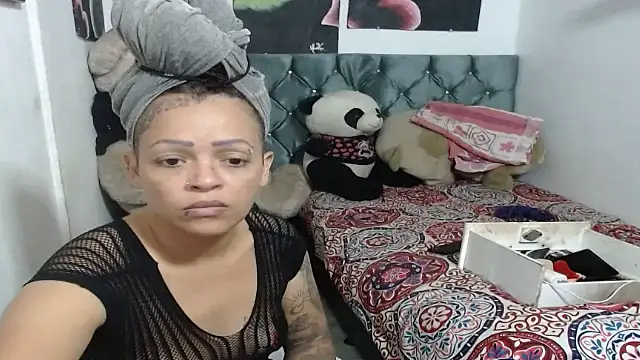 manzanahot9 online show from January 2025 07:46:01 PM