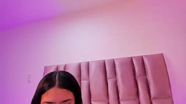 NikyBrookss online show from March 2026 12:19:02 PM