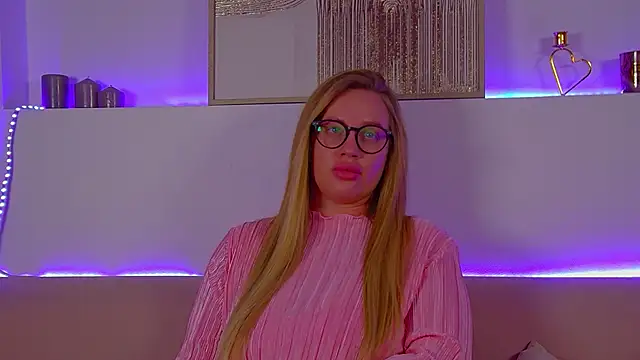 MariaNeumann online show from March 2025 01:17:02 AM