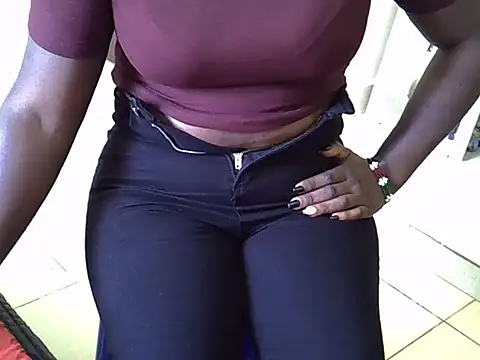 Snapshot of sweet_vine chatting on May 2026 09:50:01 AM sweet vine online show from May 2026 09:50:01 AM
