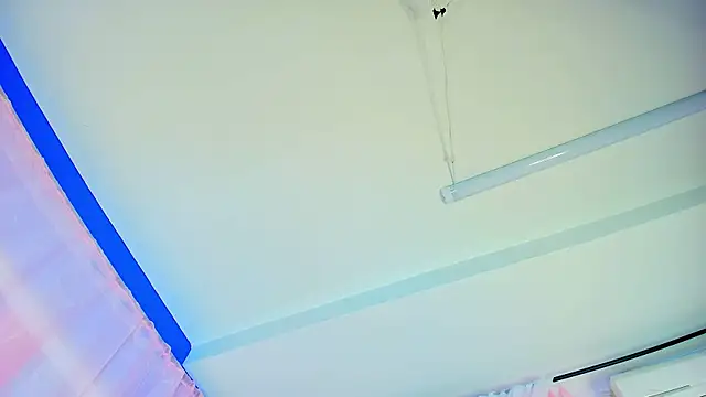 liccy hall online show from April 2026 11:46:02 AM