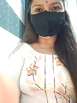 Aishwaryaa 69 online show from March 2025 10:57:01 AM