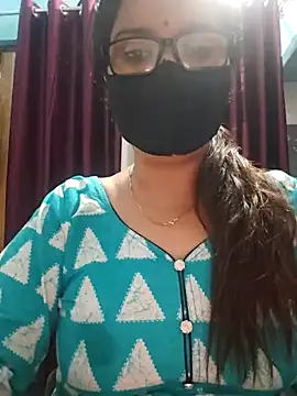 Aishwaryaa 69 online show from October 2025 10:10:02 AM