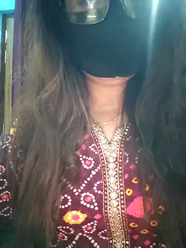 Aishwaryaa 69 online show from October 2025 04:00:01 AM