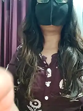 Aishwaryaa 69 online show from April 2026 02:26:02 AM