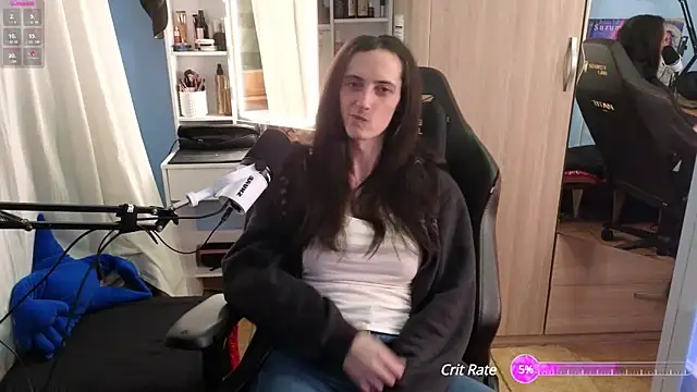 Snapshot of MemiKouki chatting on February 2025 07:19:02 PM MemiKouki online show from February 2025 07:19:02 PM