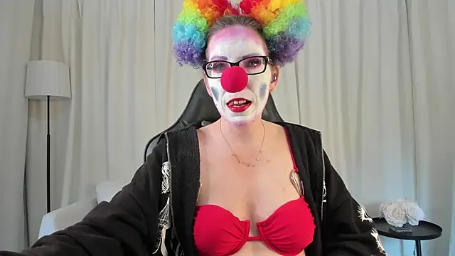 SaraDesirexo online show from February 2026 05:46:02 PM