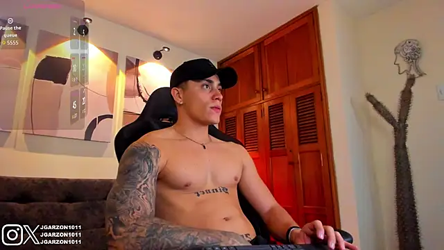  joansoto online show from April 2026 08:43:01 PM