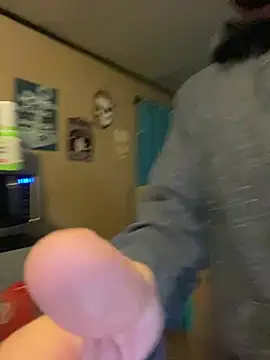 Snapshot of denverfwb chatting on January 2025 12:17:01 AM denverfwb online show from January 2025 12:17:01 AM