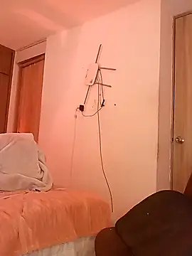 Snapshot of FREYJA- chatting on February 2025 07:52:01 PM FREYJA- online show from February 2025 07:52:01 PM