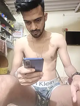 saggy1218 online show from July 2026 10:27:01 PM