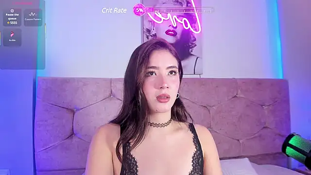 lunar leen online show from March 2025 06:54:01 PM