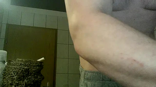 Snapshot of donhulio482 chatting on March 2025 02:56:02 AM donhulio482 online show from March 2025 02:56:02 AM