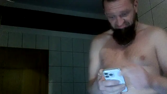 Snapshot of donhulio482 chatting on October 2025 11:39:02 PM donhulio482 online show from October 2025 11:39:02 PM