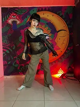 Snapshot of _Artemisa_X chatting on May 2026 01:25:02 AM Artemisa X online show from May 2026 01:25:02 AM