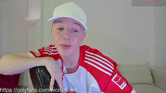 niico 18 online show from December 2024 02:04:01 PM