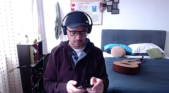 Diptongo online show from March 2025 03:06:01 PM