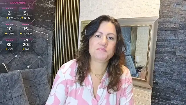 charlotte  G online show from February 2026 11:20:01 AM