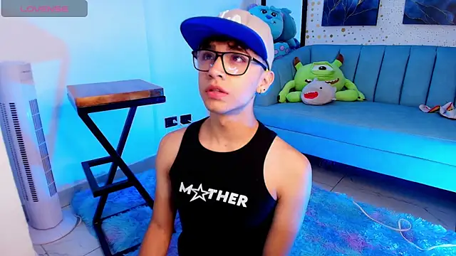 Niico Cruz online show from March 2025 09:55:02 AM