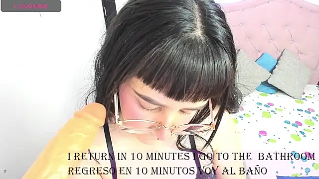 Katalina novoa online show from January 2025 07:27:01 PM