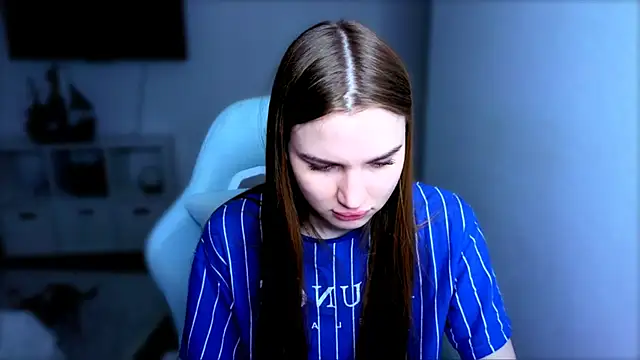 StellaLawless online show from November 2025 02:42:02 PM