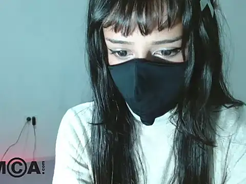 Snapshot of TaraTetsu_ chatting on January 2025 01:27:01 AM TaraTetsu online show from January 2025 01:27:01 AM