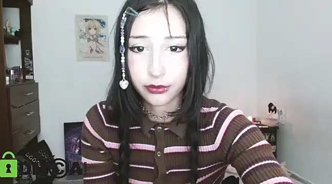Snapshot of TaraTetsu_ chatting on February 2025 03:40:01 AM TaraTetsu online show from February 2025 03:40:01 AM