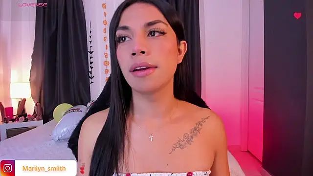Snapshot of MarilynSmIith chatting on October 2025 12:02:01 PM MarilynSmIith online show from October 2025 12:02:01 PM