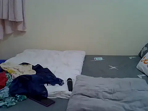 Sweet Bear online show from December 2025 06:08:02 AM