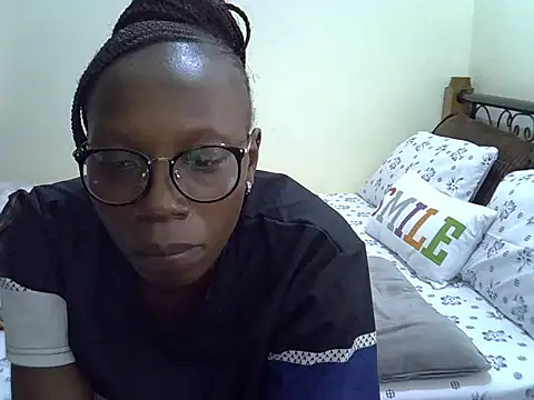 Sweet Bear online show from December 2025 03:41:02 PM